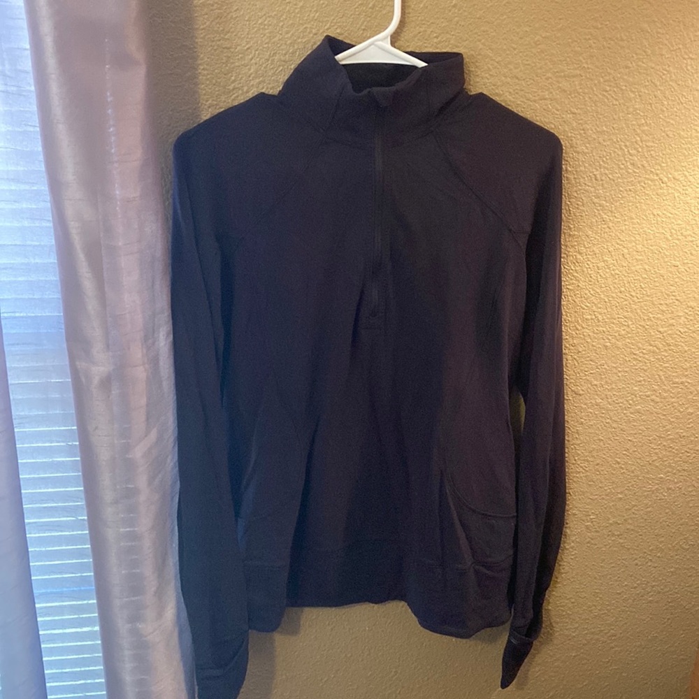 Black Lululemon